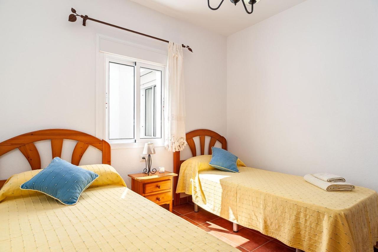 Apartamento Frank - Solo Familias Conil De La Frontera Exterior foto
